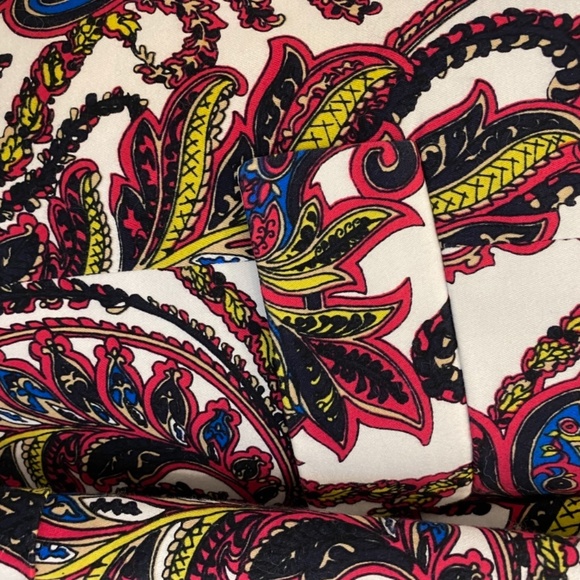 Fun patterned blazer - size 6 - Jones Wear - Picture 3 of 4